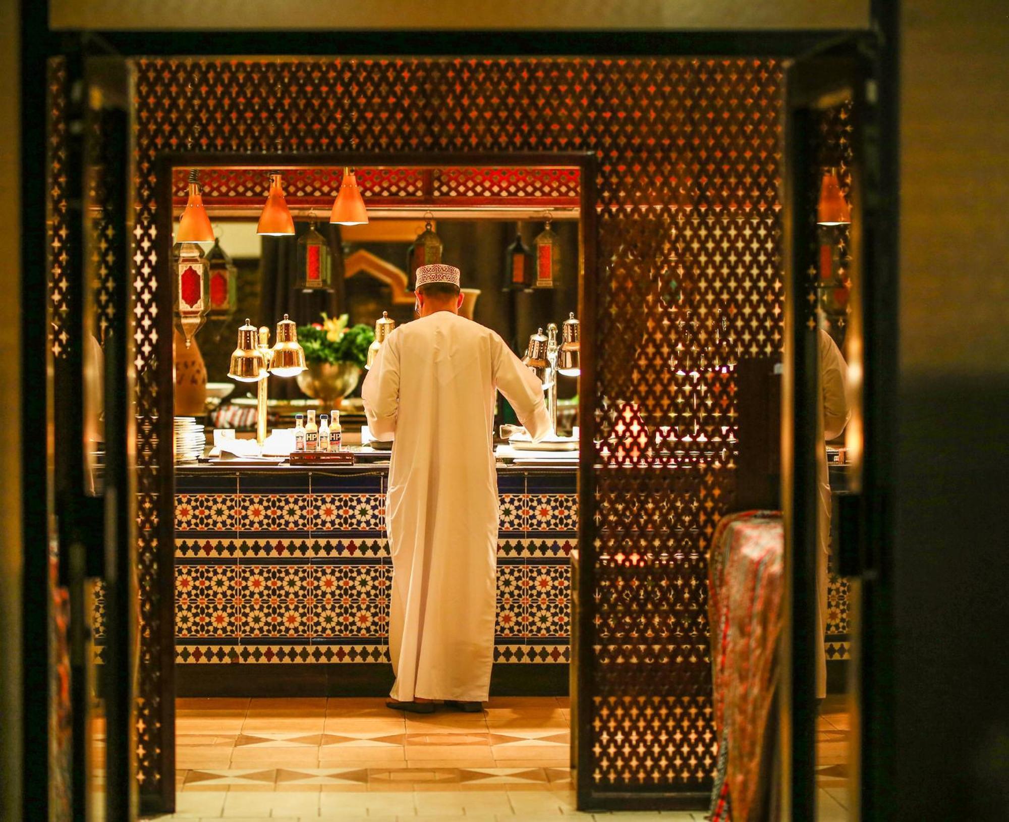 Intercontinental Muscat Hotel Exterior photo